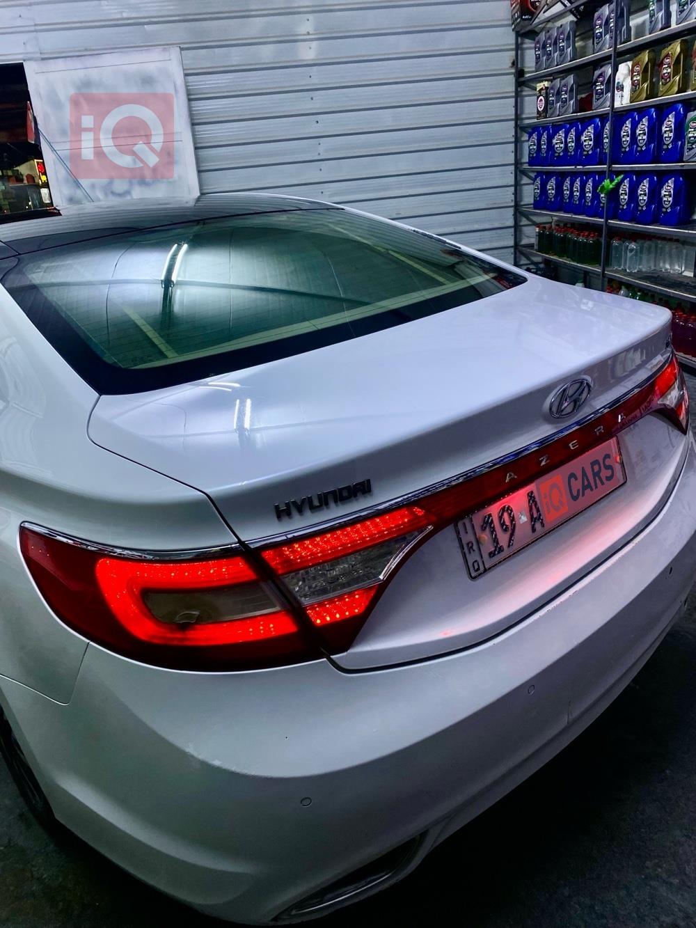 هيونداي أزيرا